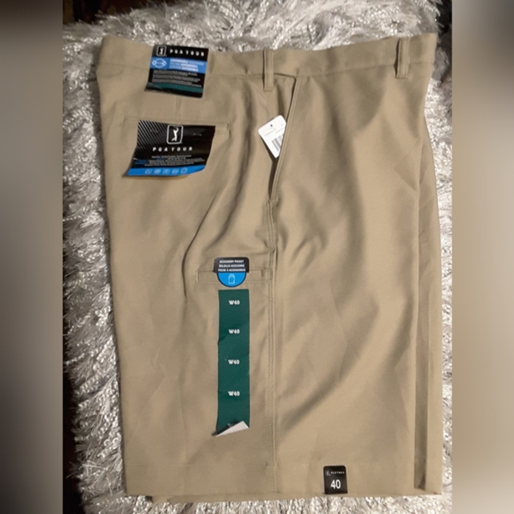 Men's PGA Tour Shorts Size 40 NWT